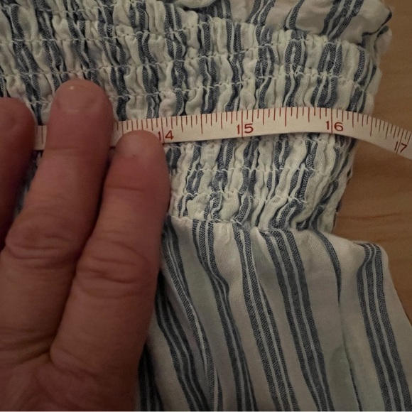 Old Navy NWT Sz Small Blue/White Smocked Striped
Embroidered Tie Strap Tank Top - Picture 8 of 9